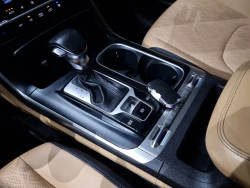 Kia Carnival 4
