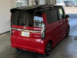 Honda N-BOX Custom 0