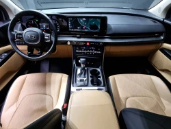 Kia Carnival 5